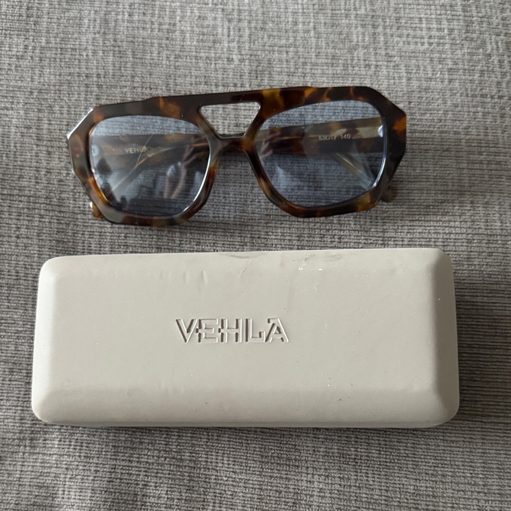 VEHLA Brown Tortoise Sunglasses